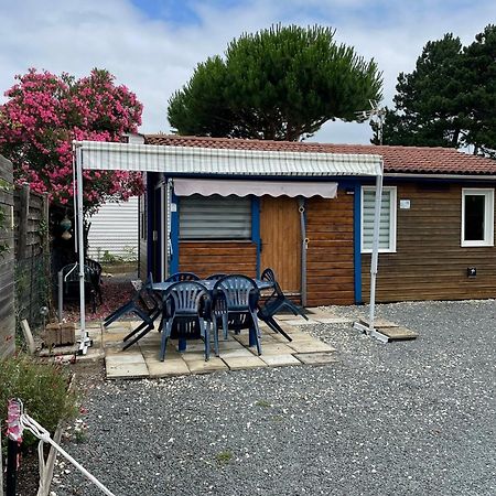 Chalet Agreable En Bord En De Mer. Le Port-des-Barques Exterior foto