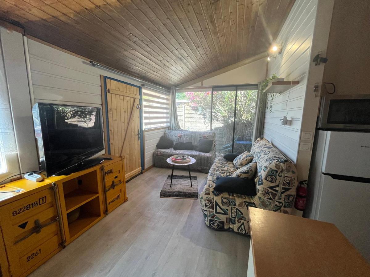 Chalet Agreable En Bord En De Mer. Le Port-des-Barques Exterior foto