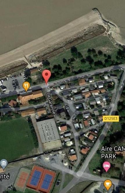 Chalet Agreable En Bord En De Mer. Le Port-des-Barques Exterior foto