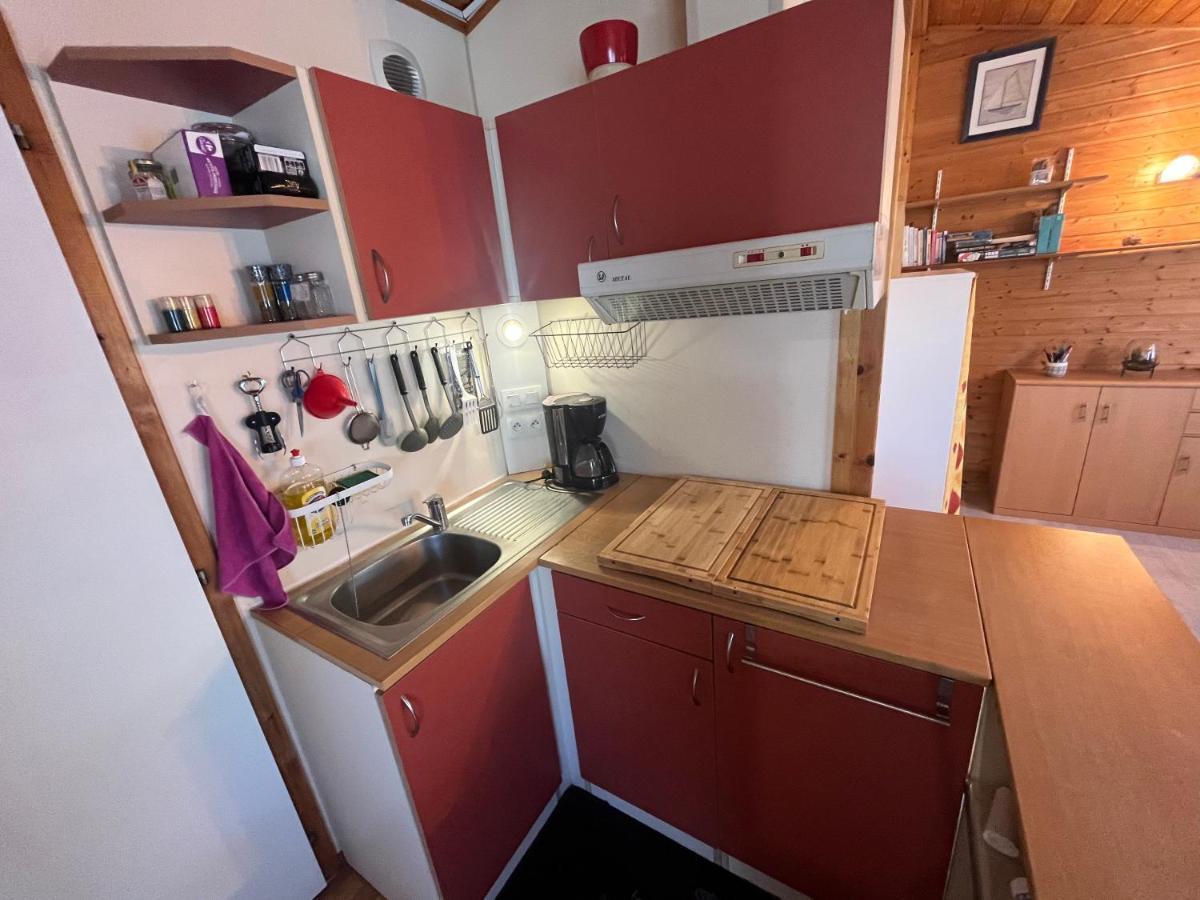 Chalet Agreable En Bord En De Mer. Le Port-des-Barques Exterior foto